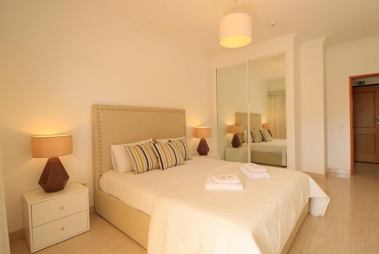 Armacao De Pera Brightness With Pool By Homing Apartment Luaran gambar