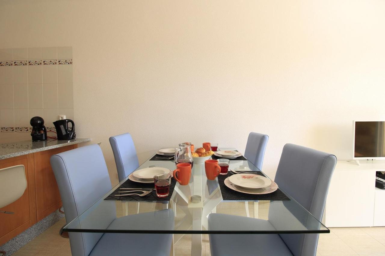 Armacao De Pera Brightness With Pool By Homing Apartment Luaran gambar